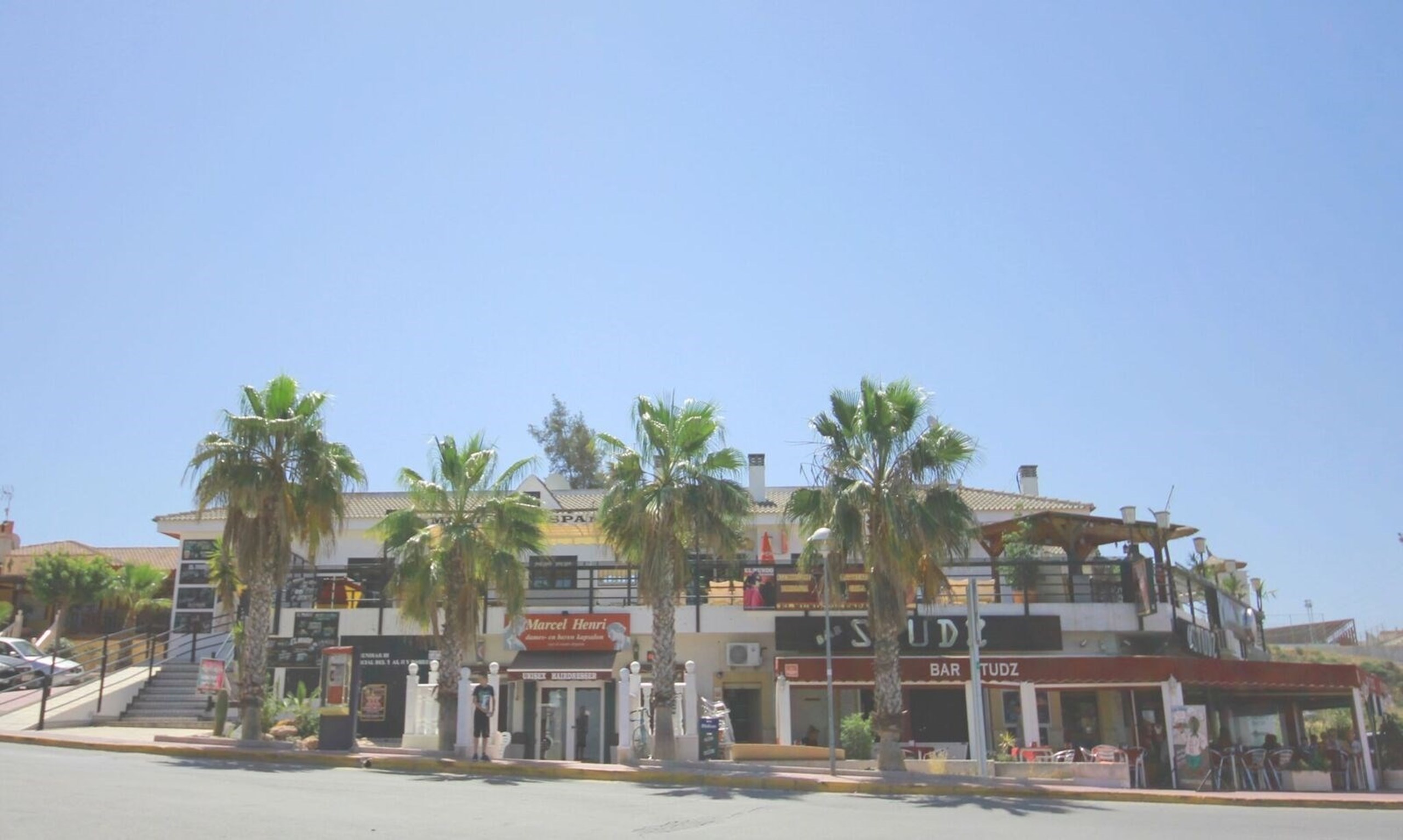 Butik- och restauratcentra