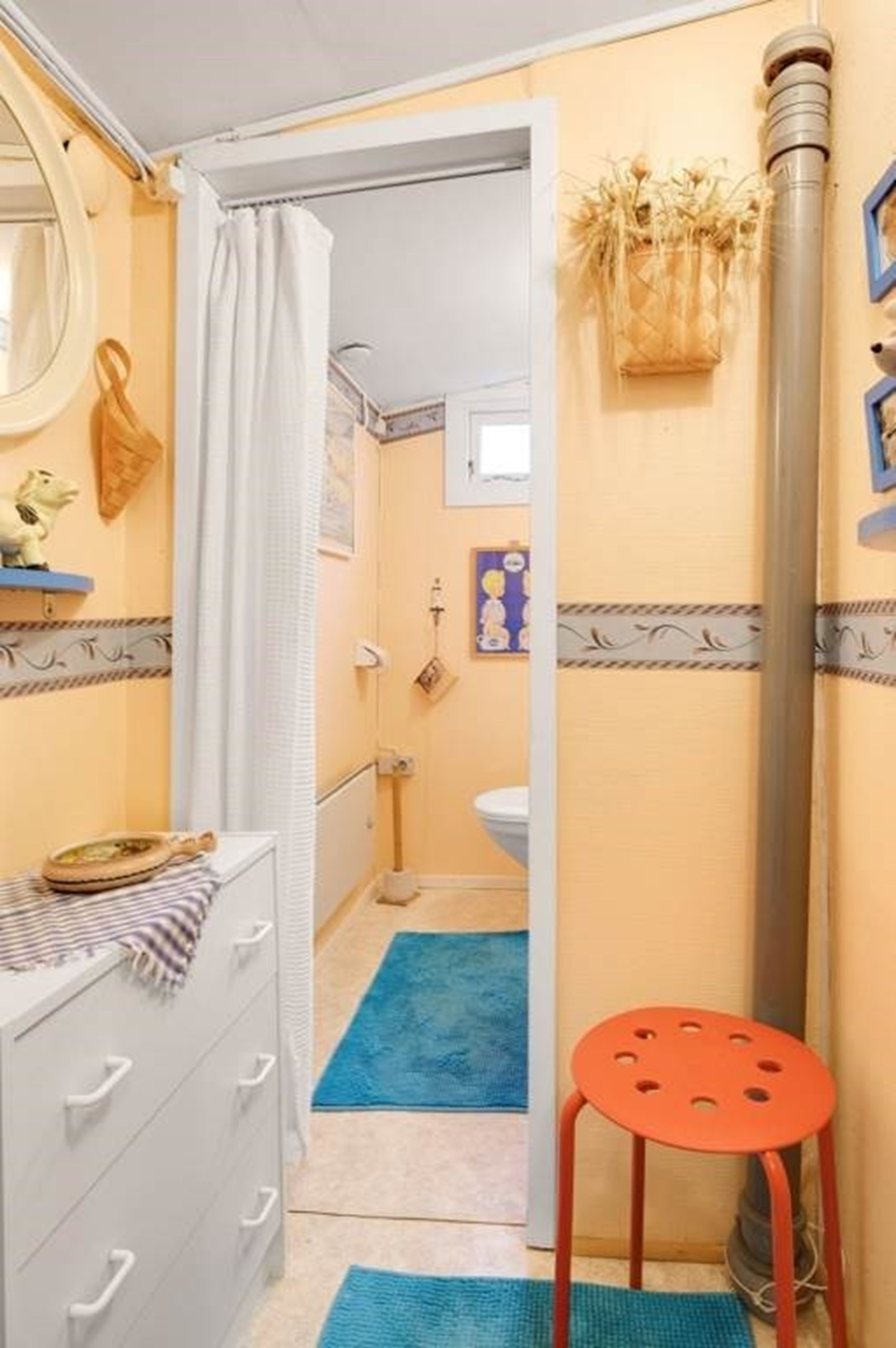 Hall/WC