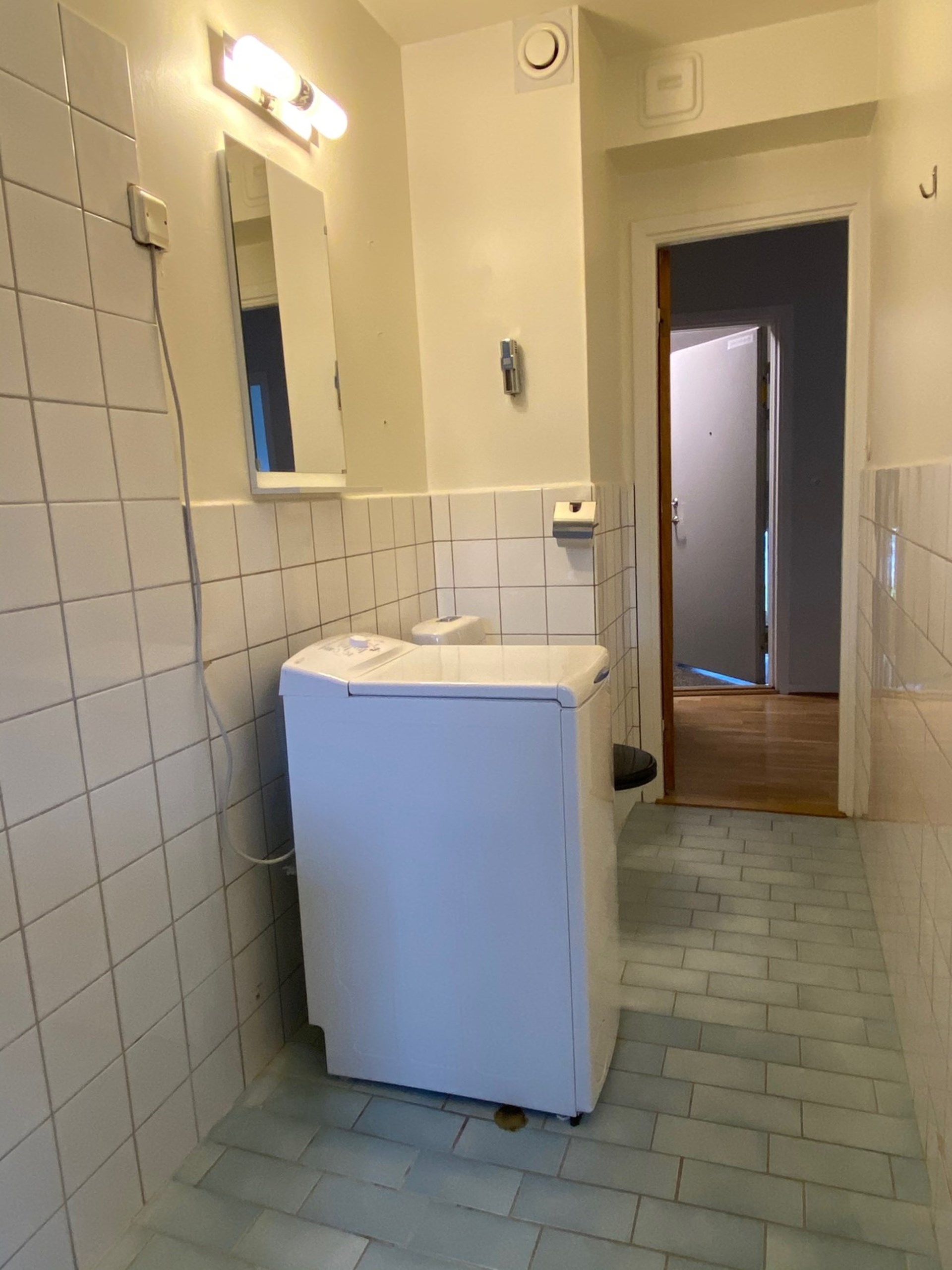 Tvättmaskin ingår